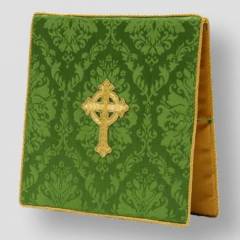 burse-and-veil-green-005