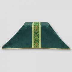 burse-and-veil-green-026