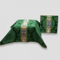 burse-and-veil-green-039