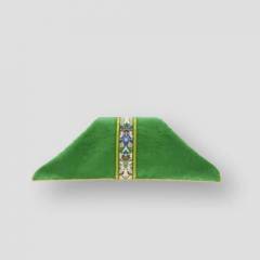 burse-and-veil-green-042