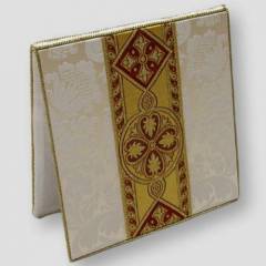burse-and-veil-white-033
