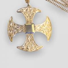 pectoral-cross-006